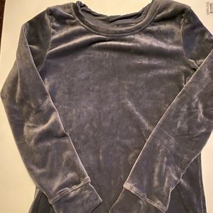 NEW Cuddl Duds Velour Top